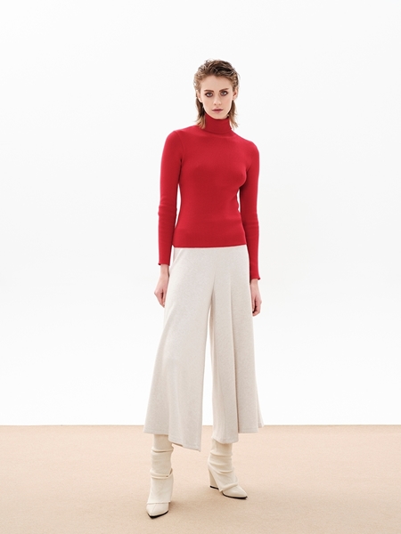 Picture of Ioanna Kourbela  "Less Is More" Turtleneck Τοπ  (Olive)