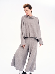 Picture of Ioanna Kourbela Cropped Trousers – Smooth & Cosy