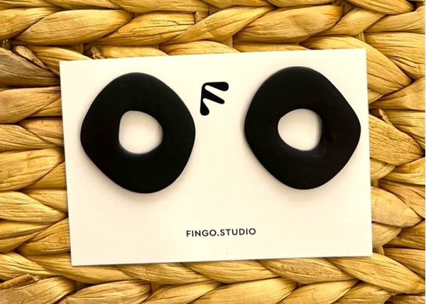 Picture of FINGO - Stroggylo Earrings (Black)