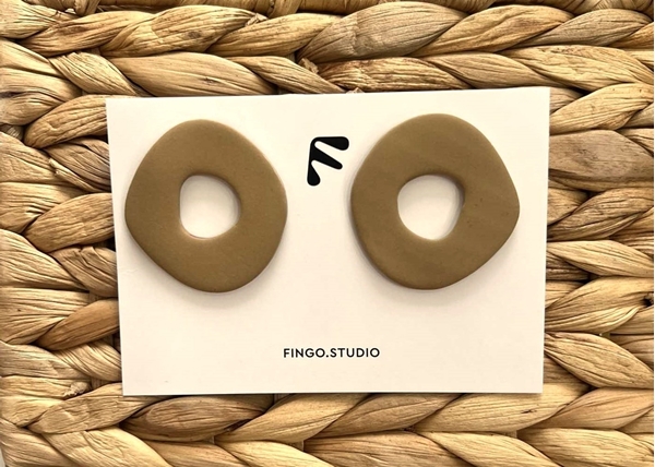 Picture of FINGO -  Stroggylo Σκουλαρίκια (Sand)